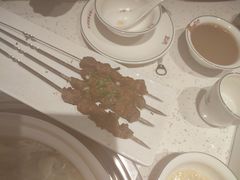 -三人行骨头王火锅(长寿店)