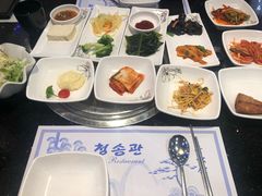 -青松馆韩国料理(香港中路佳世客店)