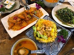 泰式凤梨菠萝炒饭-Hi YOU你的饭局泰餐厅(雍和宫店)