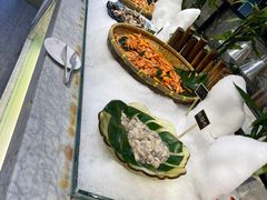 -川骄海鲜自助(王府井奥莱UP TOWN店原世界之花店)