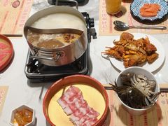 -金马门国际美食百汇(珞喻路店)