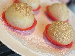 蟹粉蟹壳黄-王宝和酒家(黄浦店)