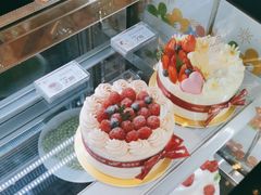 -花花卷卷·鲜食蛋糕(静安久光百货店)