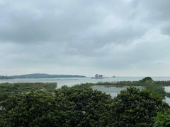 -亮河湾山庄