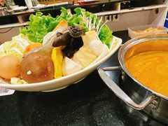 -呷哺呷哺(世贸.工三店)