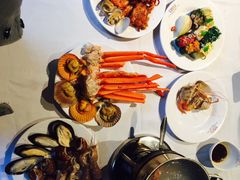 -领鲜活海鲜榴莲自助火锅(东门店)