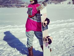 -辽阳弓长岭温泉滑雪场