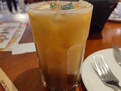 柠檬汽泡冰美式咖啡-灵意咖啡·西班牙美食(汕头金平万达广场店)