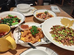 -太二酸菜鱼(kk mall店)