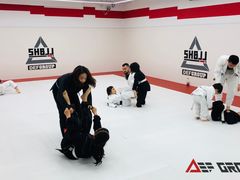 -DEFGROUP·巴西柔术·拳击·摔跤(世纪大道馆)