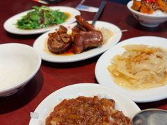 -胡须张鲁肉饭(美食文化馆店)