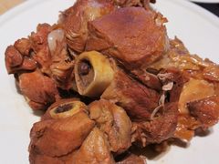 招牌酱大骨-关东小磨东北菜(上海长风大悦城店)
