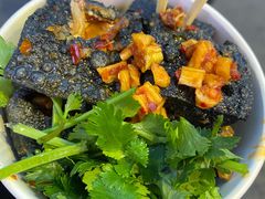 -黑色经典臭豆腐·湖南特产(步行街店)