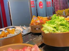 -龍歌自助小火锅(市南金茂湾店)