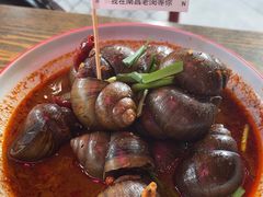 -老闵田螺馆·南昌特色小炒(梦时代店)