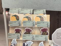 -三出山火锅(南京万象天地店)
