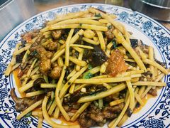 -椒香川流不息川菜馆(二七北路店)