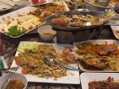 -两兄弟Song Pee Nong(2号店)