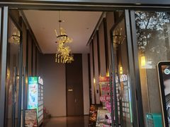 -杏荟旋转餐厅(广州爱群店)