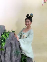 -盘子女人坊生日照·摄影馆(华强店)