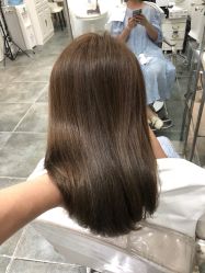 -Moyue HAIR SALON