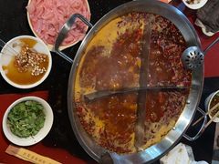 -储奇门鳝鱼火锅(总店)