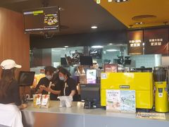 -麦当劳(杨林得来速店)
