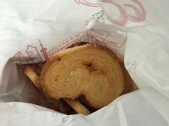 蝴蝶酥-上海哈尔滨食品厂(淮海中路店)