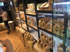 -华丰贺氏(营迹店)