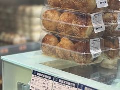 -白玉兰食品(中山公园龙之梦店)
