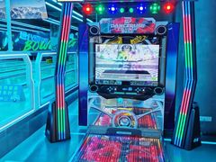 -世代星球·保龄球·镭战真人CS·团建(杨浦店)