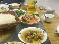 -秦扬居特色菜馆(上王村)