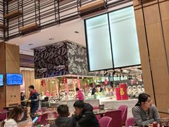 -飨食汇全日制餐厅·昆山皇冠假日酒店(九方店)