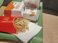 -麦当劳(徐汇漕溪北路百脑汇店)