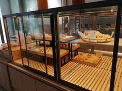 -顶东面包花园·生日蛋糕(世博店)