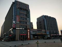 -紫荆广场·花漫里