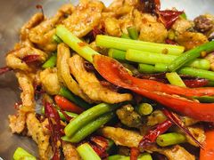 黔味宫爆松板肉-山野板扎·云贵川Bistro(上海首店)