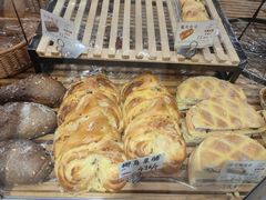 -苹果花园(龙漕路店)