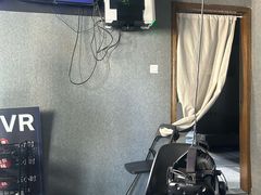 -VR 间客漫·PS电玩·虚拟现实包间游戏电竞(街道口店)