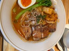 -Common Table · Brunch & Coffee