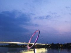 -南京眼步行桥