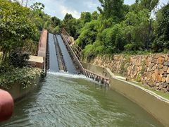 -茅山东方盐湖城景区