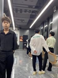 -藤野造型烫发染发