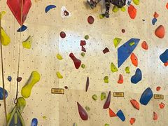 -成都大松果马达攀岩馆(金石店)