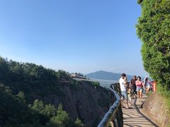 -玻璃桥景区石牛寨