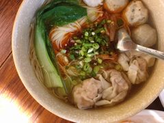 馄饨竹升面-全渔村小海鲜