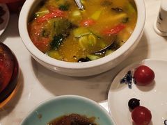 -宁波石浦大饭店(新材料城店)