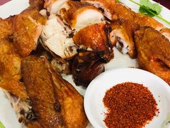 烧鸡-何乡别院·中式农庄(姑婆山大道店)