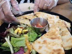 -HELLO 27 意面·沙拉·帕尼尼