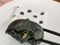 黑金流沙包-顺风汤馆·广府粤菜(江宸天街店)